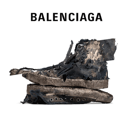 Balenciaga的「烂鞋」让我突然有了信心